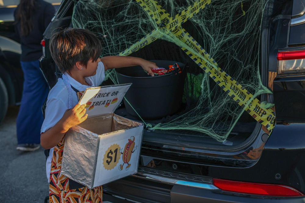 HHC, 89th MP Bde. Trunk Or Treat