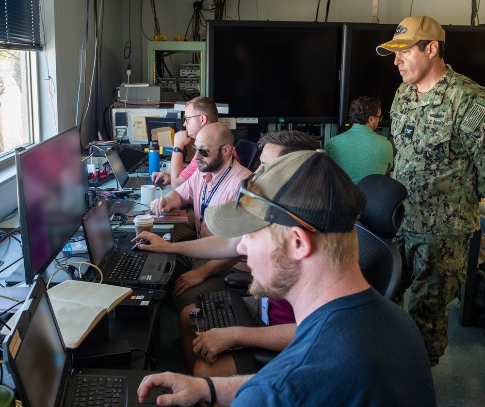 NSWC PCD hosts NavalX Gulf Coast Tech Bridge Integration Experiment