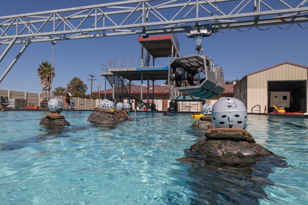 11th MEU Underwater Egress Training