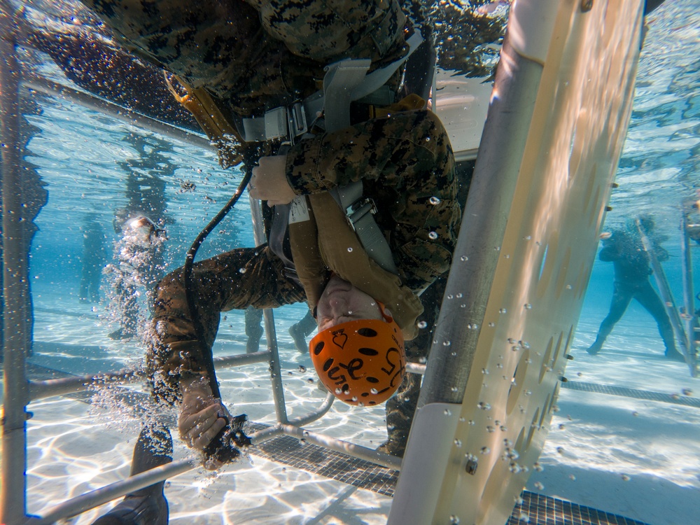 11th MEU Underwater Egress Training