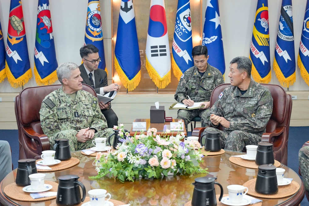 Adm. Steve Koehler, commander, U.S. Pacific Fleet, visits the Republic of Korea