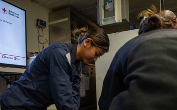 USS Makin Island Holds CPR Training