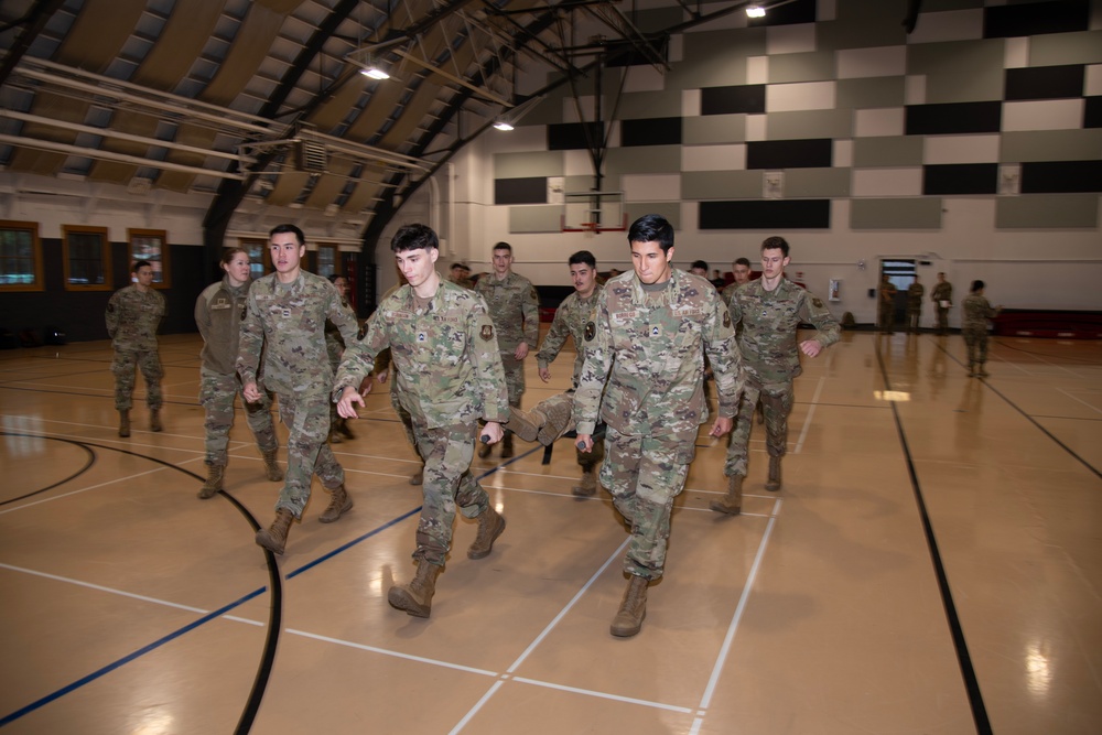 142nd Wing Airmen teach TCCC to Oregon State University AFROTC cadets