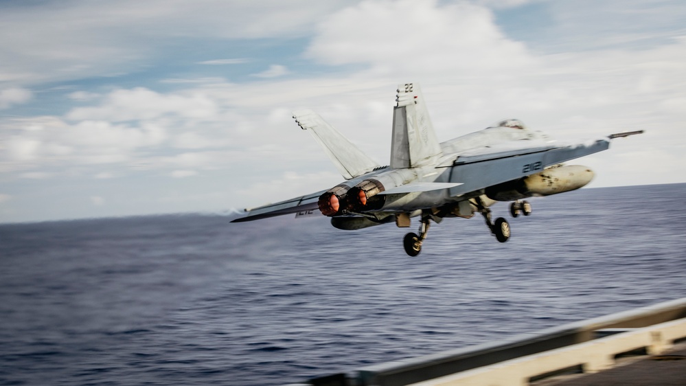 USS George Washington Conducts Flight Operations