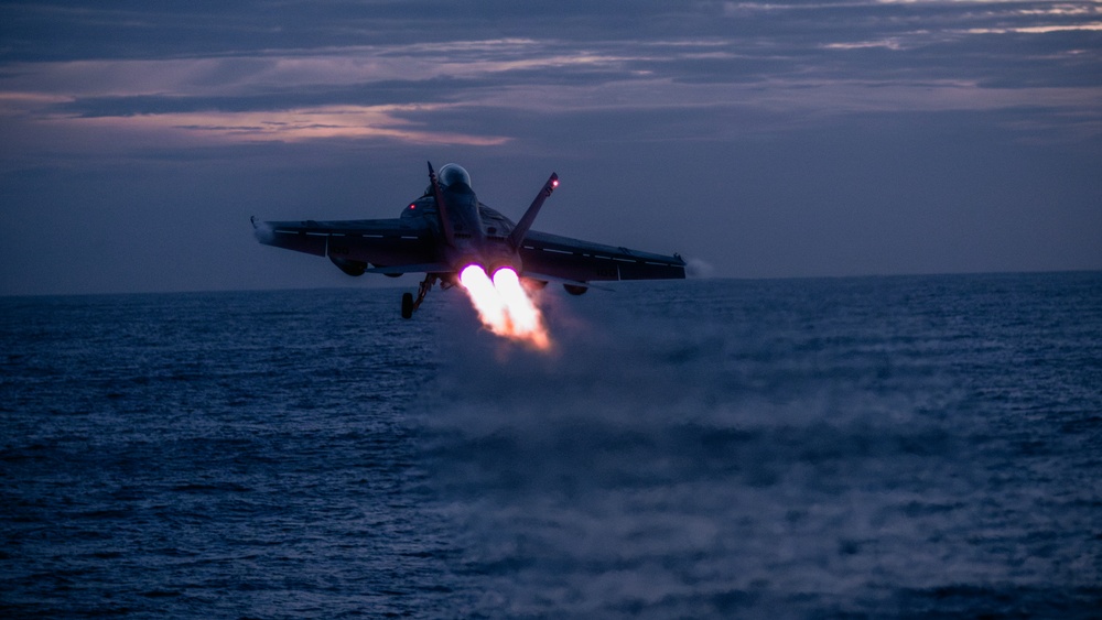 USS George Washington Conducts Flight Operations