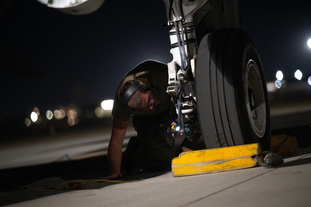 124th MXG Night Ops