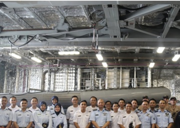 USS Savannah (LCS 28) Welcomes the Royal Brunei Navy Aboard