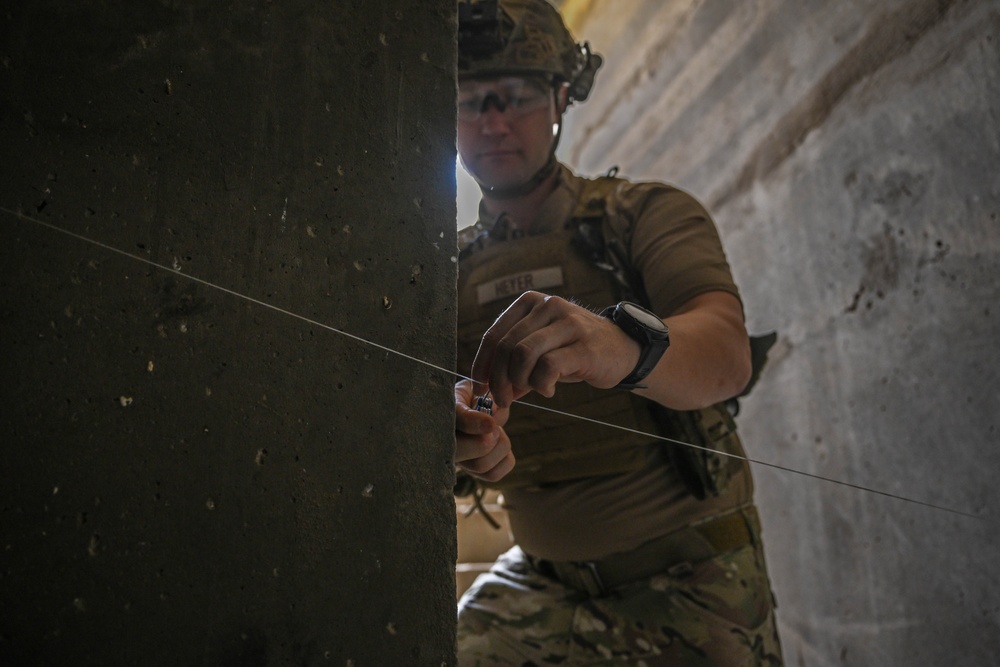 Practicing Precision: 386th EOD trains to neutralize explosive threats