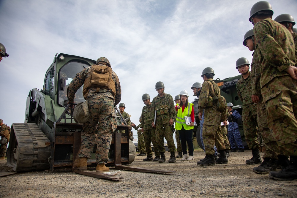 U.S. Marines and Sailors Conduct ADR with JGSDF and JMSDF Members during Keen Sword 25