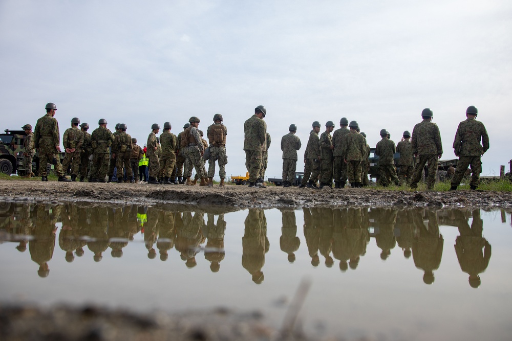 U.S. Marines and Sailors Conduct ADR with JGSDF and JMSDF Members during Keen Sword 25