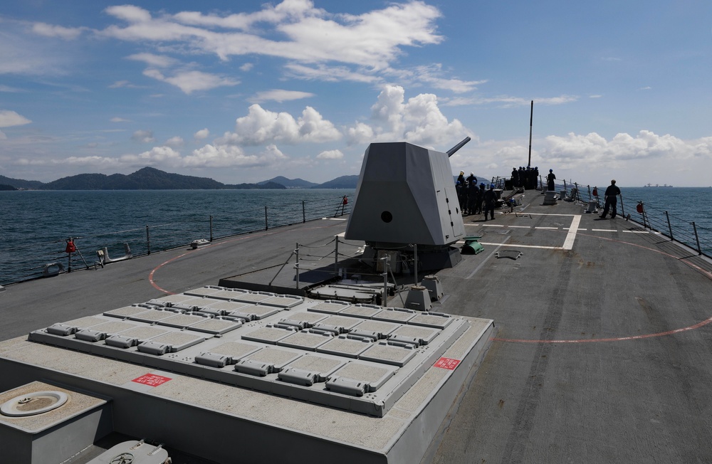 USS Dewey (DDG 105) Conducts Routine Underway Operations