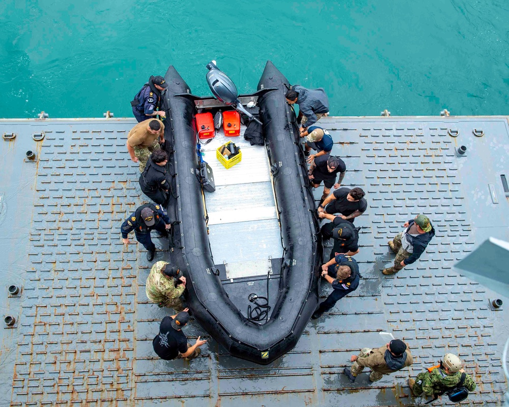 U.S. Naval Forces Participate in Republic of Korea Multi-National Mine Warfare Exercise