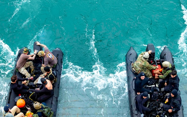 U.S. Naval Forces Participate in Republic of Korea Multi-National Mine Warfare Exercise