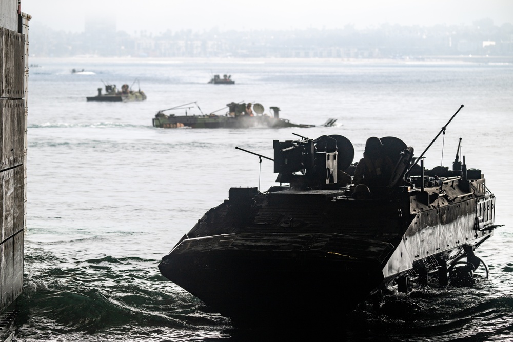 QUART 25.1 ACV Operations aboard USS Somerset