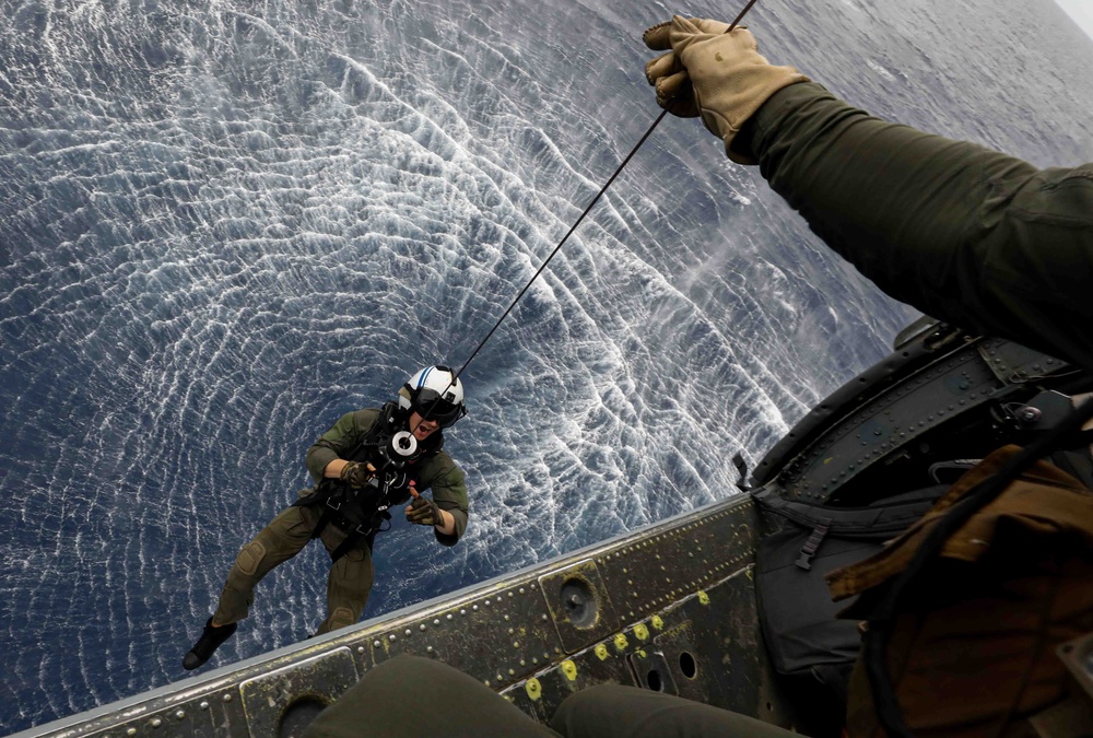 USS Gabrielle Giffords (LCS 10) Conducts Search and Rescue Training in the South China Sea