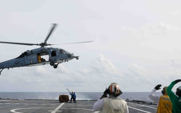 USS Gabrielle GIffords (LCS 10) Conducts Vertical Replenishment