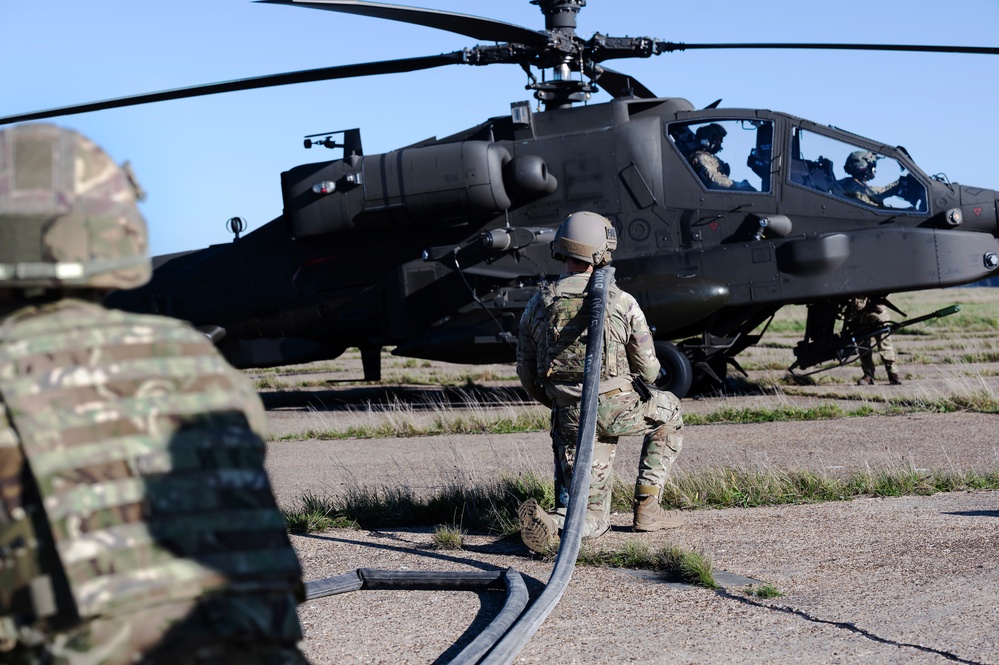 352 SOW &amp; 100th ARW FARP with British Army Apaches