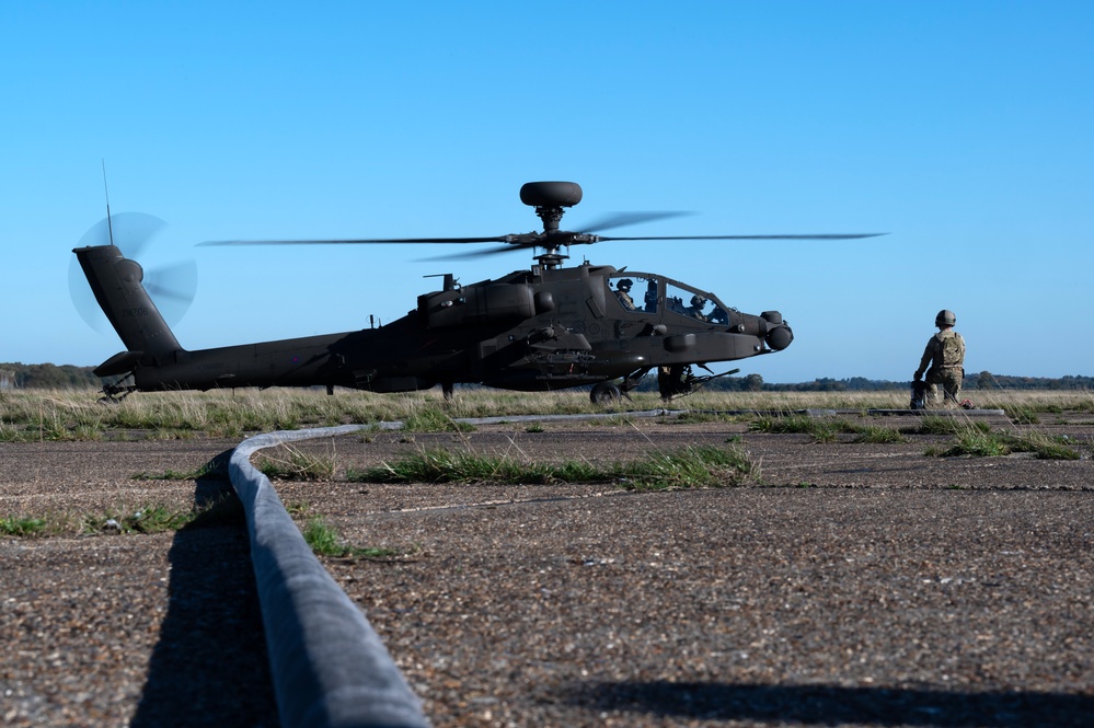 352 SOW &amp; 100th ARW FARP with British Army Apaches