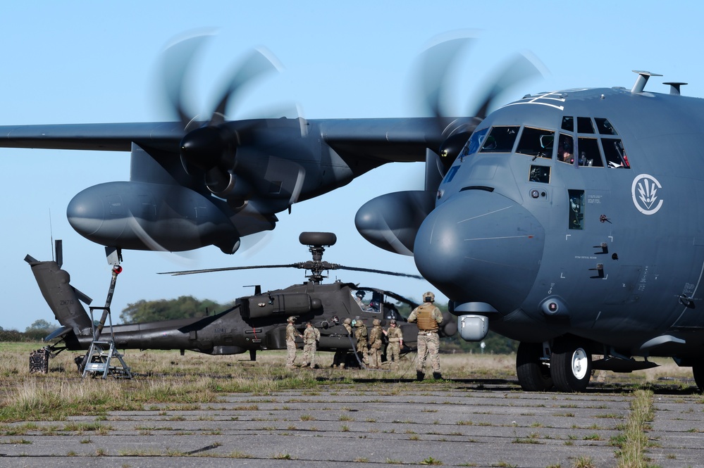 352 SOW &amp; 100th ARW FARP with British Army Apaches