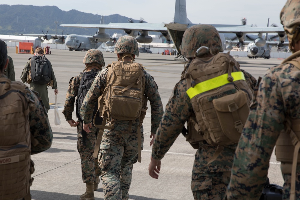 Iwakuni based-Marines take off for Exercise Freedom Flag