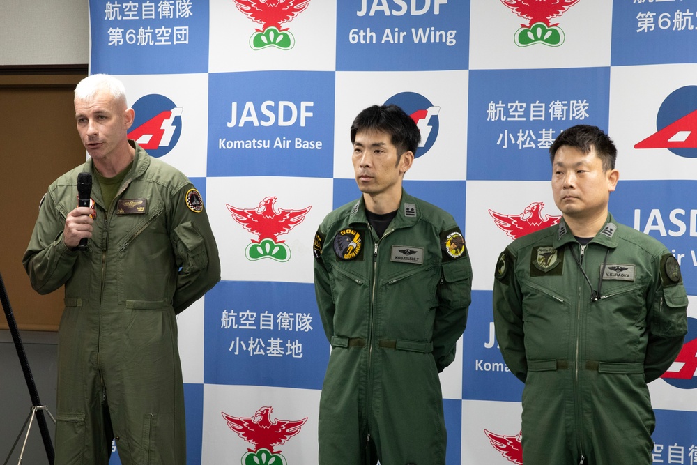 KS25 | U.S. Marines, JASDF hold press conference at Komatsu, Japan