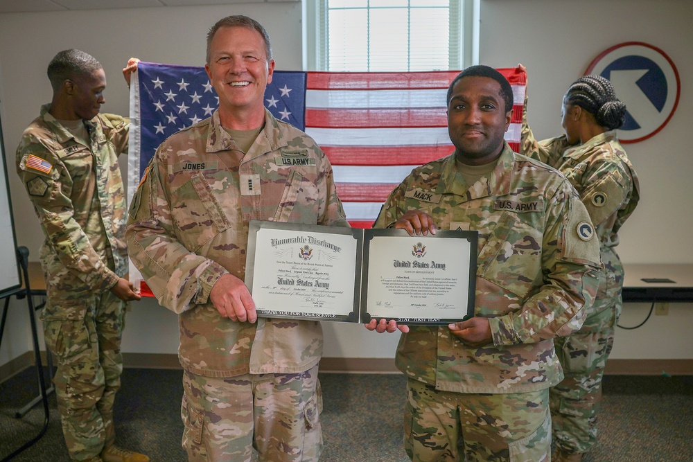 SFC Felton Mack Jr. reenlists