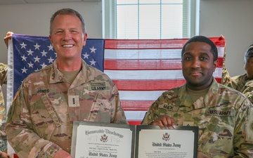 SFC Felton Mack Jr. reenlists