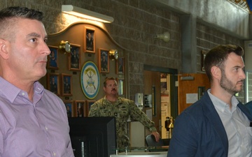 Deputy Under Secretary of the Navy for Intelligence and Security Visits NAVSCIATTS