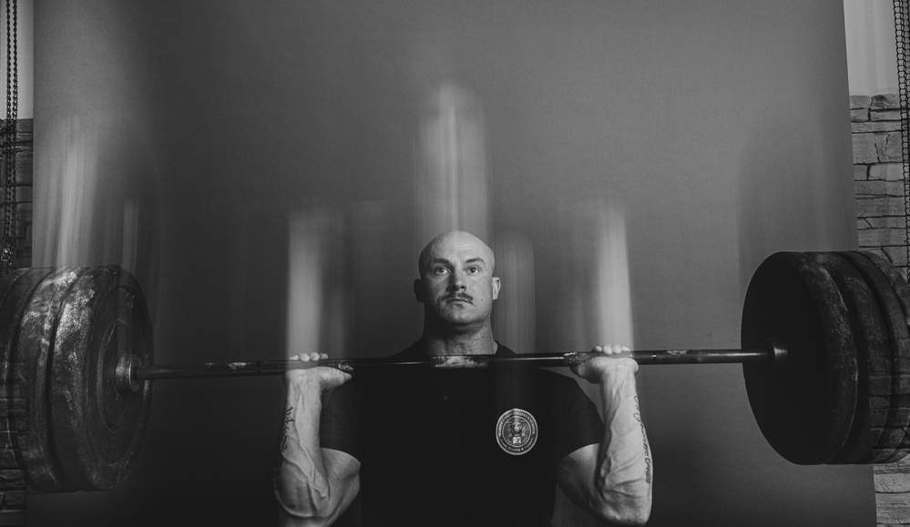 Enduring Atlas – SSgt Geoff Laney’s Intense Preparation and All-Out Performance at the 2024 Strongman Corporation National Championships