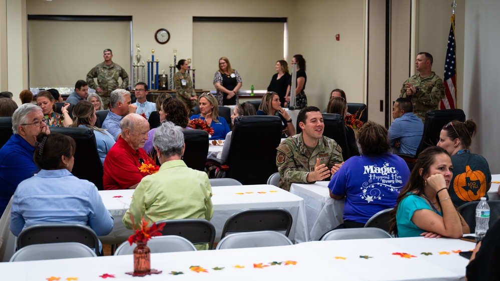 7 MDG meets with Abilene medical personnel