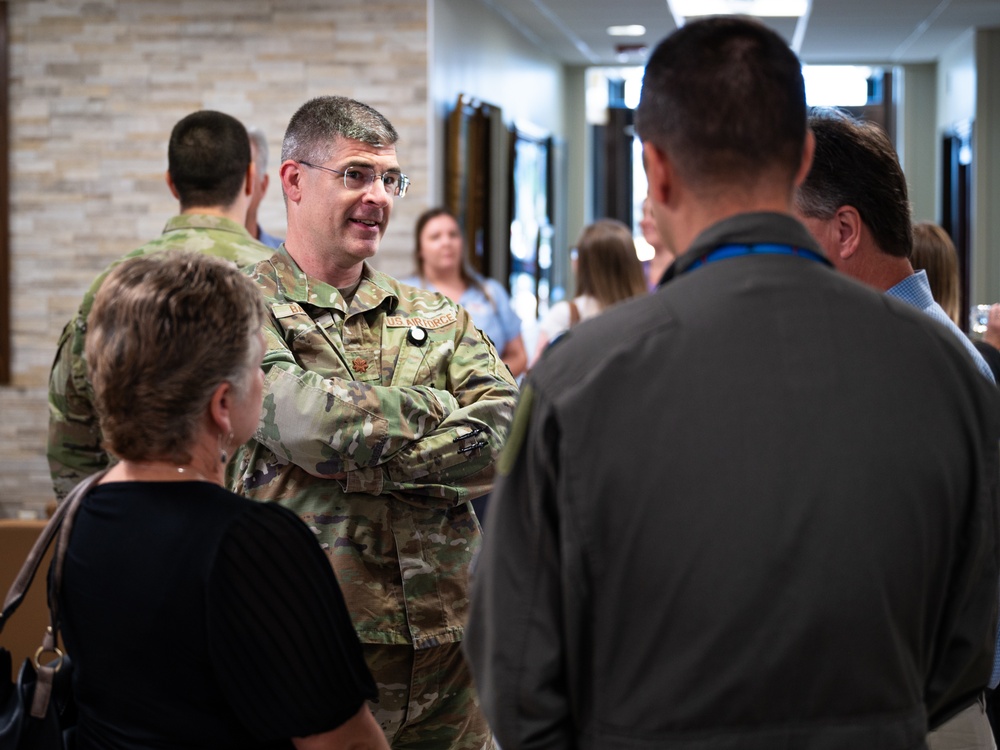 7 MDG meets with Abilene medical personnel