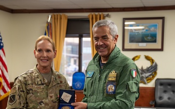 Italian Air Force Education and Training Command/3rd Air Region commander visits Sheppard AFB