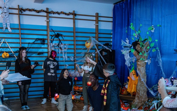 American Frights and Polish Delights: U.S. Soldiers and Żagań kids celebrate Halloween in Poland