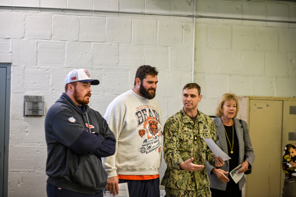 Chicago Bears Players Visit NSGL