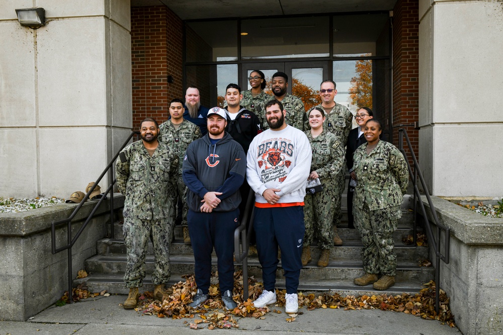 Chicago Bears Players Visit NSGL