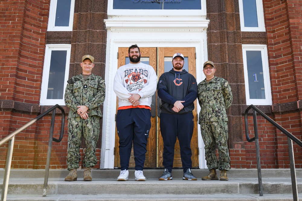 Chicago Bears Players Visit NSGL