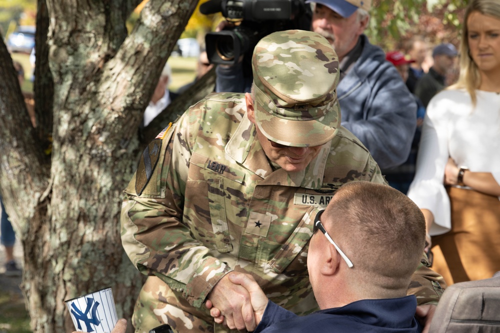 Wounded Kentucky National Guardsman receives new &quot;smart home&quot;