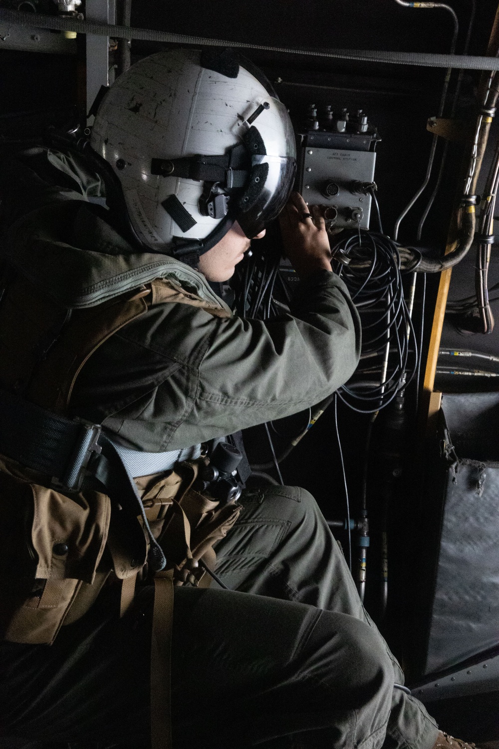KS 25 | MV-22B Ospreys fly over Kumamoto