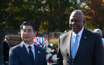 Secretary of Defense Lloyd J Austin III and Minister of National Defense Kim Yong Hyun Wreath Laying Ceremony