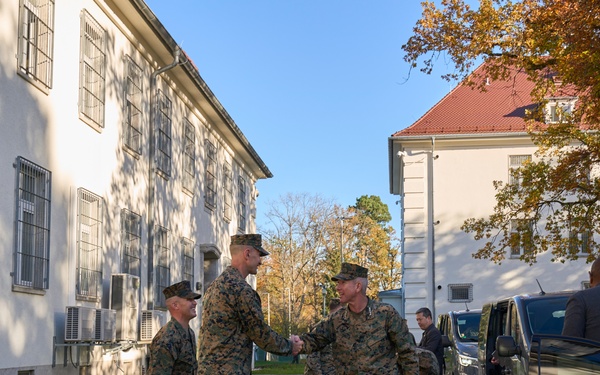 Marine Corps Commandant Visits Marines in Europe