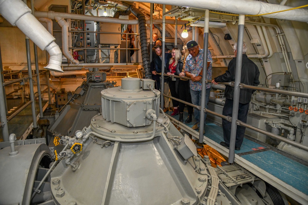 Naval Reactors Facility Turns Over Defueled S5G Prototype for Demolition