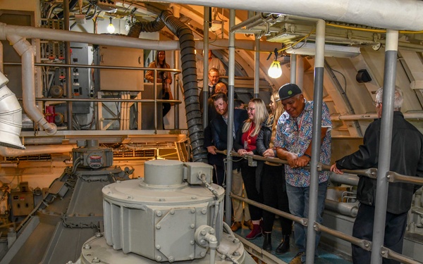 Naval Reactors Facility Turns Over Defueled S5G Prototype for Demolition