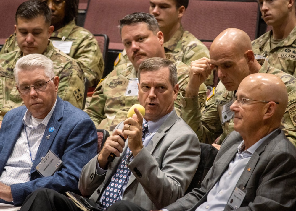 Army aviation leaders talk readiness, resources, reducing costs