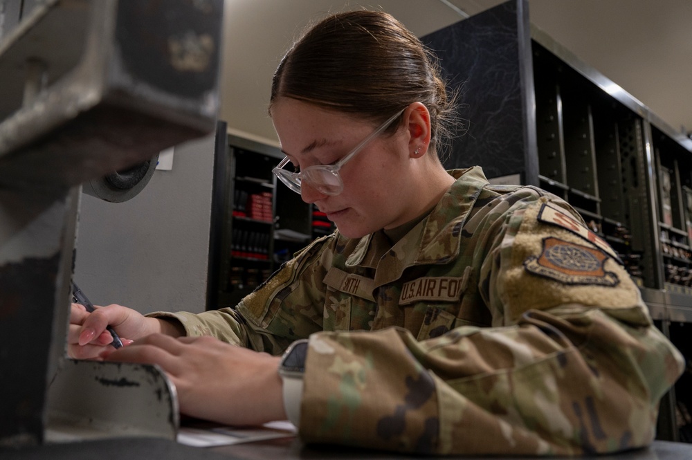 Fairchild AFB demonstrates strategic deterrence during exercise Mobility Response 25