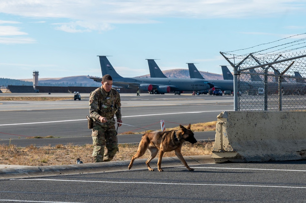 Fairchild AFB demonstrates strategic deterrence during exercise Mobility Response 25