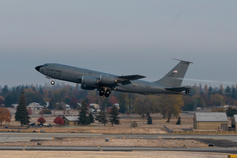 Fairchild AFB demonstrates strategic deterrence during exercise Mobility Response 25