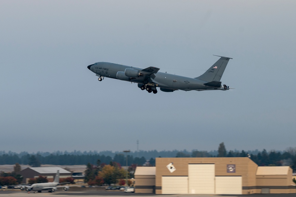 Fairchild AFB demonstrates strategic deterrence during exercise Mobility Response 25