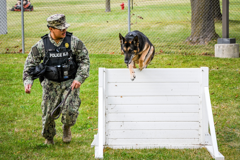 MWDs Conduct Training