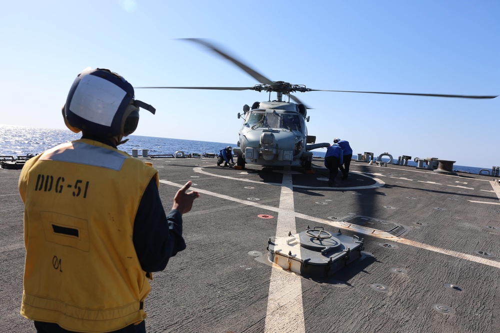 USS Arleigh Burke Flight Quarters