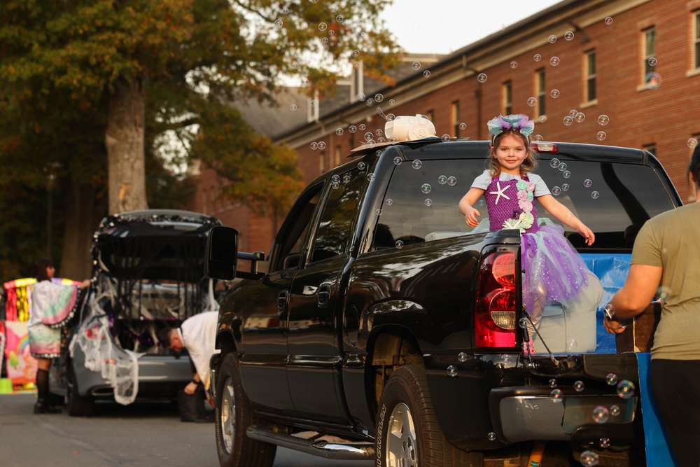 Headquarters Battalion hosts Quantico’s Trunk or Treat